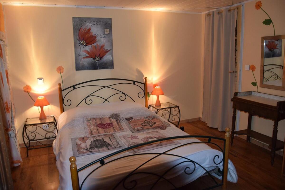 Little Pleasures Villa Aveze  ภายนอก รูปภาพ